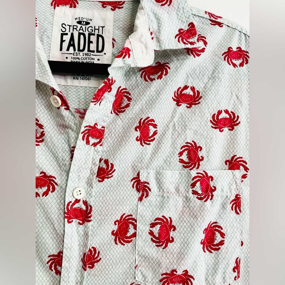 Men’s Button Down Short sleeve 100% Cotton / Crab Print